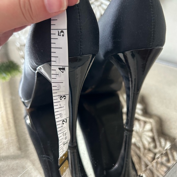 WHBM Platform 4” Pumps - Picture 6 of 6